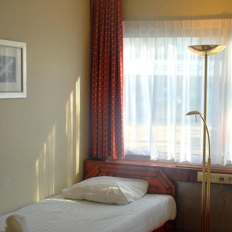 Budget Hostel Bargain Toko Amsterdam Room photo